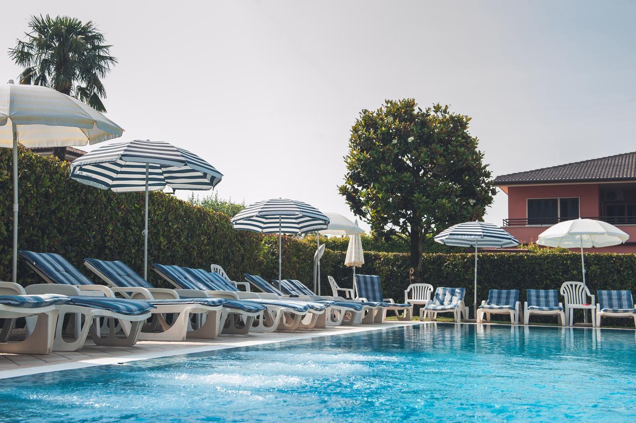Hotel Paradiso バルドリーノ エクステリア 写真