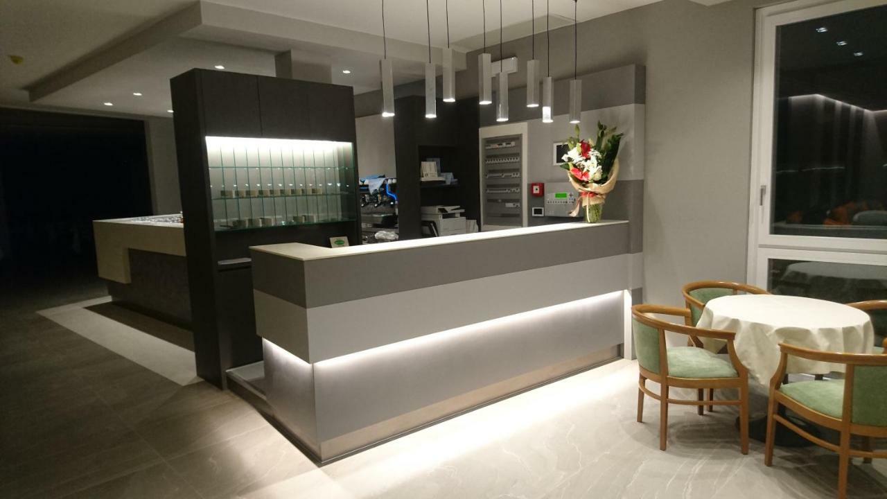 Hotel Paradiso バルドリーノ エクステリア 写真