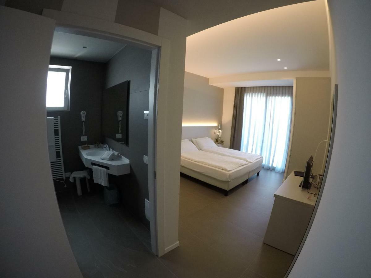 Hotel Paradiso バルドリーノ エクステリア 写真
